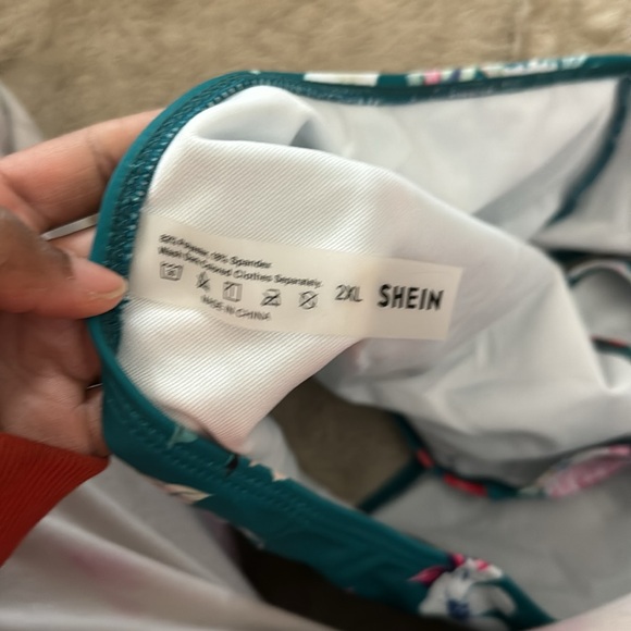 SHEIN green floral Bikini set - Picture 3 of 4